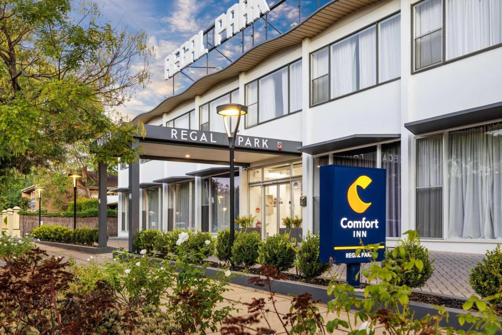 Comfort Inn Regal Park Adelaide Exterior photo
